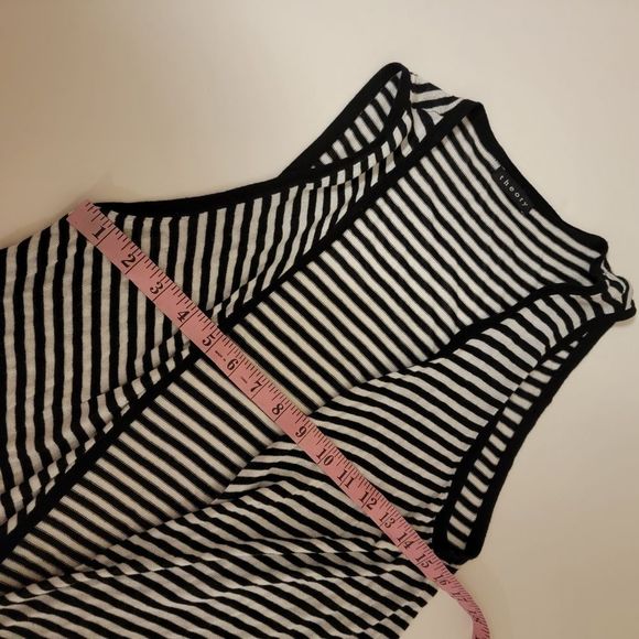 Theory Stripe Sleeveless Cardigan Waterfall Vest - Picture 6 of 6